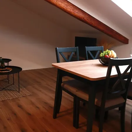 Apartment Emma *